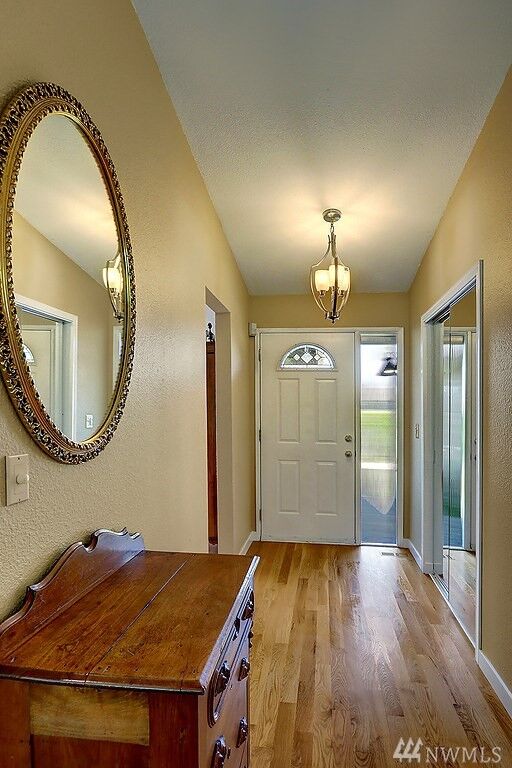 Property Photo: 11318 127th Place NE WA 98033