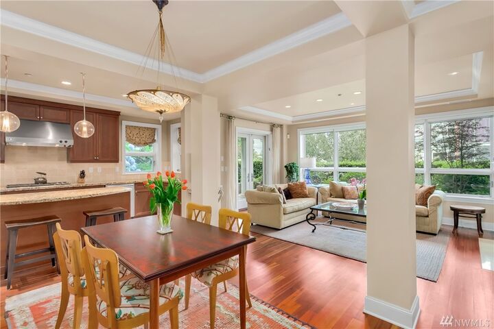 Property Photo: 716 Boylston Ave E 2 WA 98102