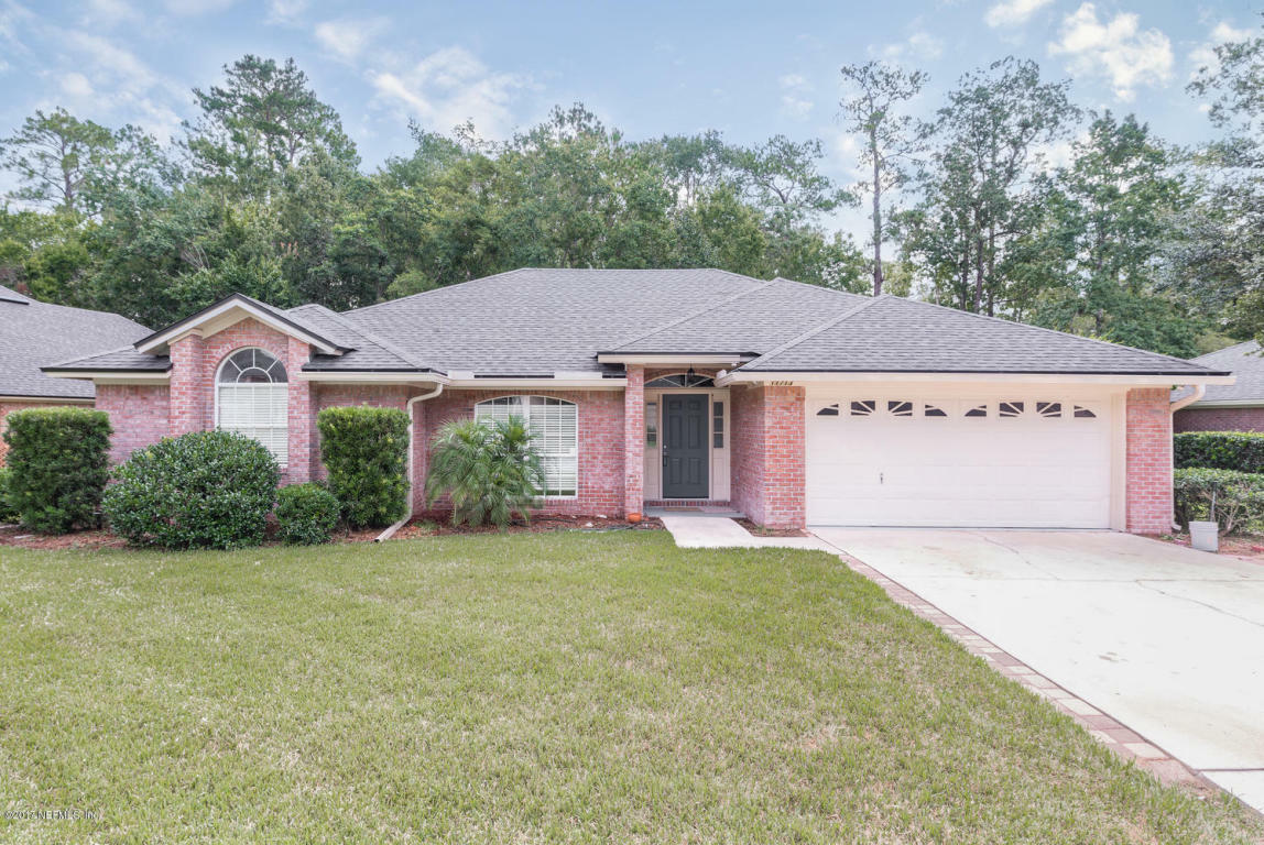 Property Photo:  11713 Heather Grove Lane  FL 32223 