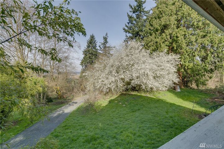 Property Photo: 4921 Fobes Rd WA 98290