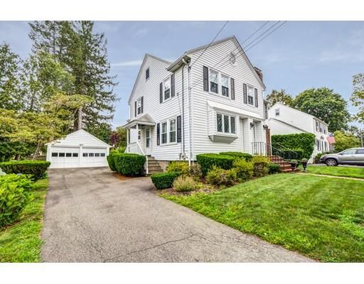 Property Photo:  10 Lawndale Road  MA 02186 