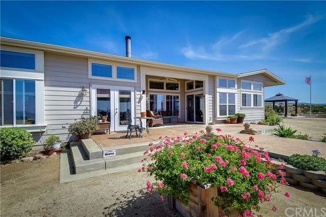 Property Photo: 40054 Angora Lane CA 92592
