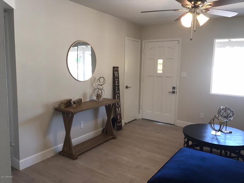 Property Photo: 1313 E Dunlap Avenue AZ 85020