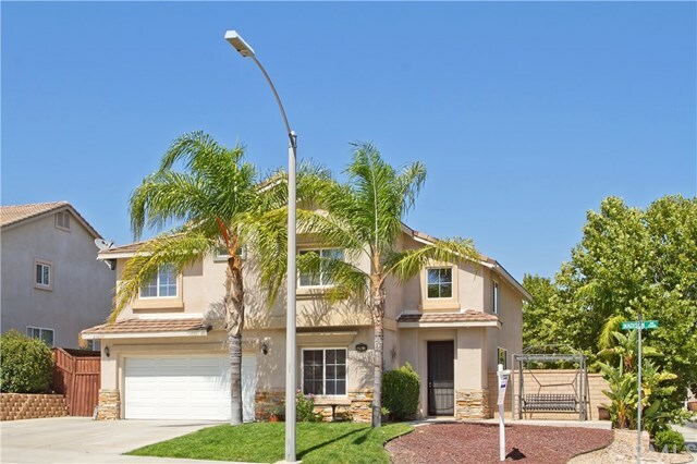 Property Photo:  23650 Madison Avenue  CA 92562 