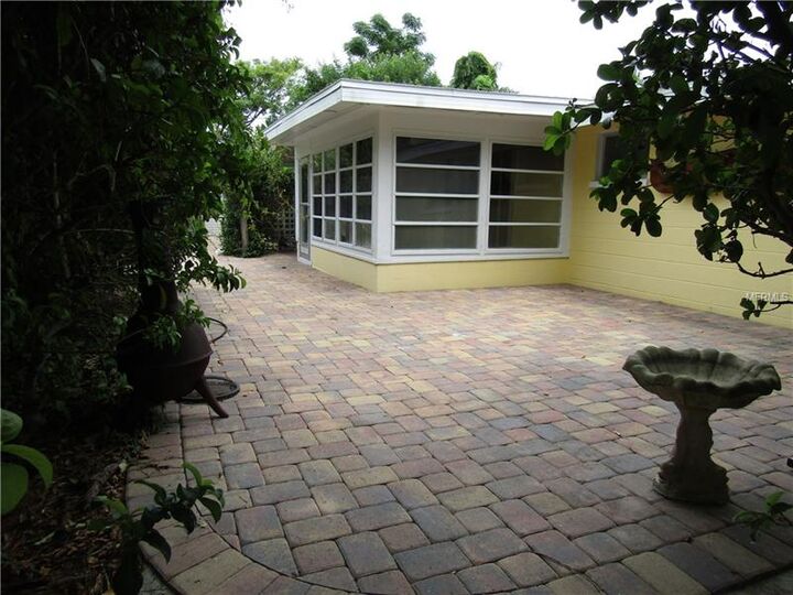 Property Photo:  436 Beach Park Boulevard  FL 34285 