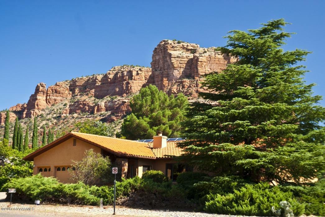 Property Photo:  10 Cathedral Rock Drive  AZ 86351 