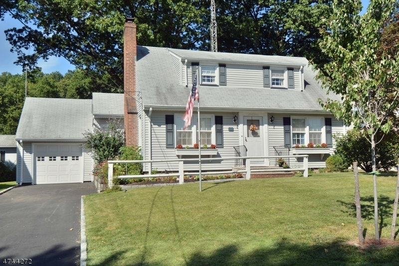 Property Photo: 36 Woodside Ave NJ 07506