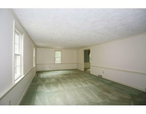 Property Photo: 270 Old Lancaster Rd MA 01776