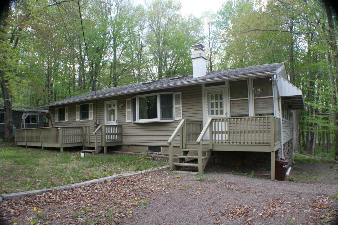 Property Photo: 116 Squaw PA 18347