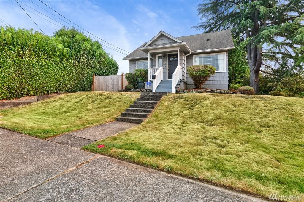 Property Photo:  106 S 58th St  WA 98408 