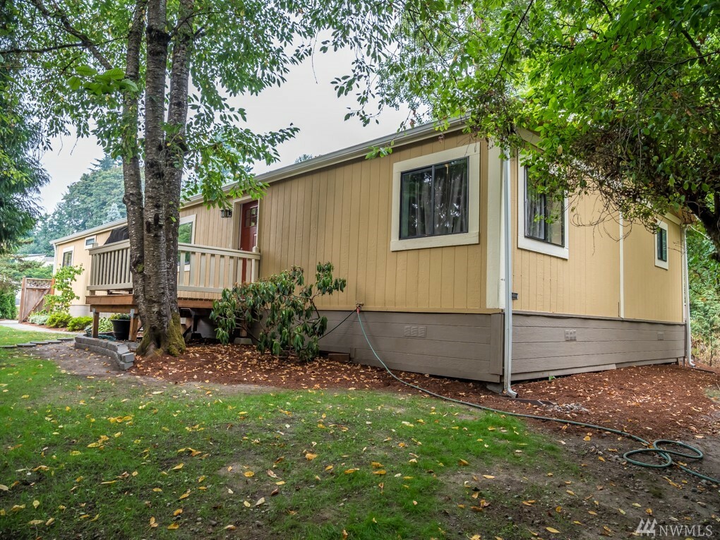 Property Photo:  18807 127th Place NE  WA 98011 