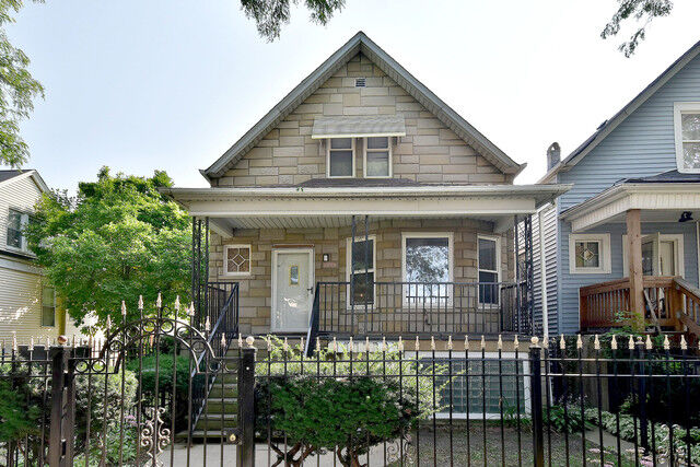 Property Photo: 2223 Tripp Avenue IL 60639