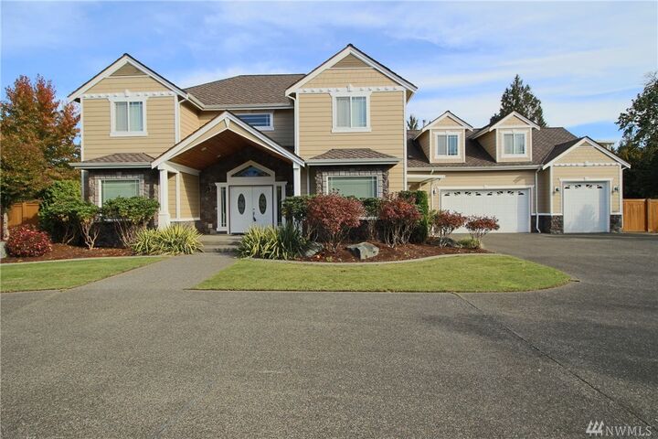 Property Photo:  7824 Ostrander Ct SE  WA 98501 