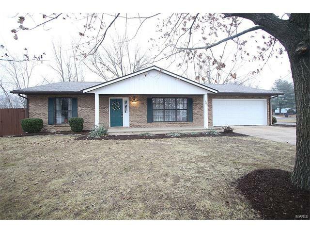 Property Photo: 723 Fort Henry Road IL 62221