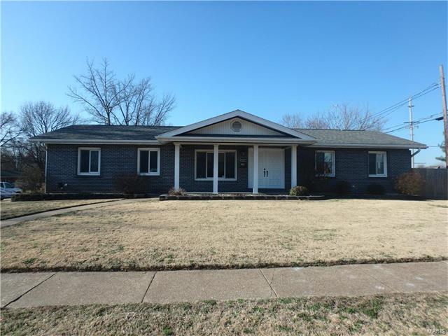 Property Photo: 1694 Kingsford Drive MO 63031
