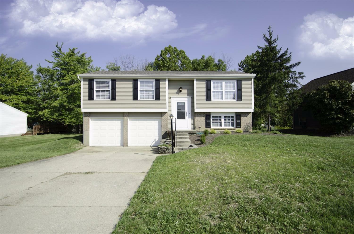 Property Photo: 5906 Cedaridge Drive OH 45247