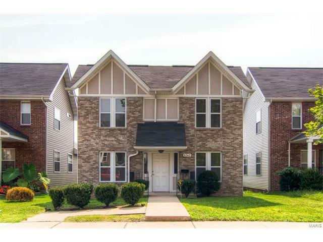 Property Photo: 5562 Palm 63120