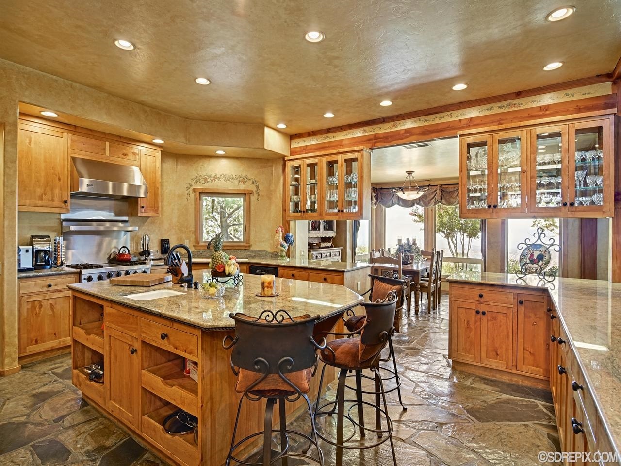 Property Photo:  2985 Hoskings Ranch Road  CA 92036 