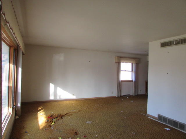Property Photo: 5178 S 20th St WI 53221