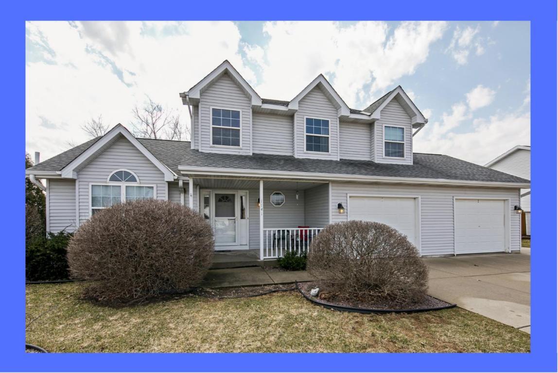 Property Photo: 1141 W Bluebird Ln WI 53154