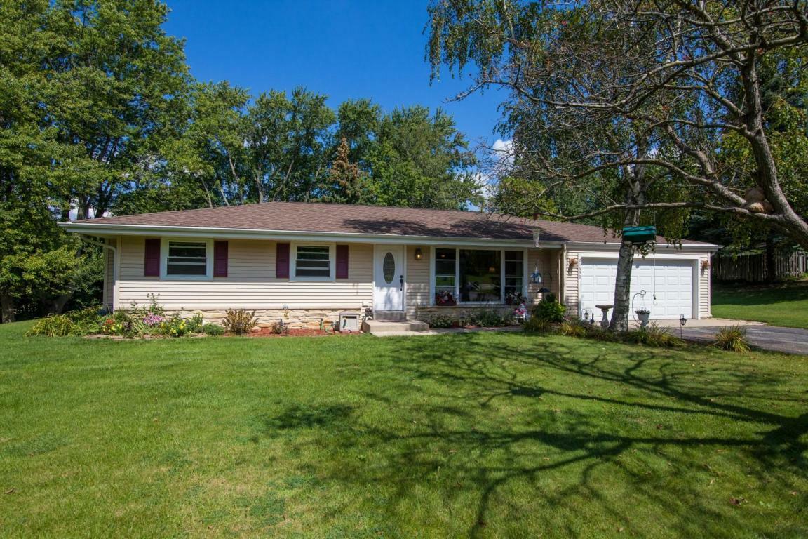 Property Photo:  21630 Clarion Ln  WI 53186 