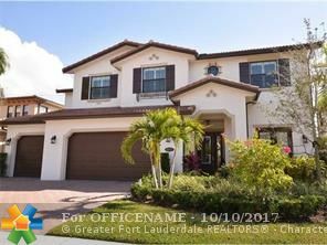 Property Photo:  8820 E Watercrest Cir E  FL 33076 