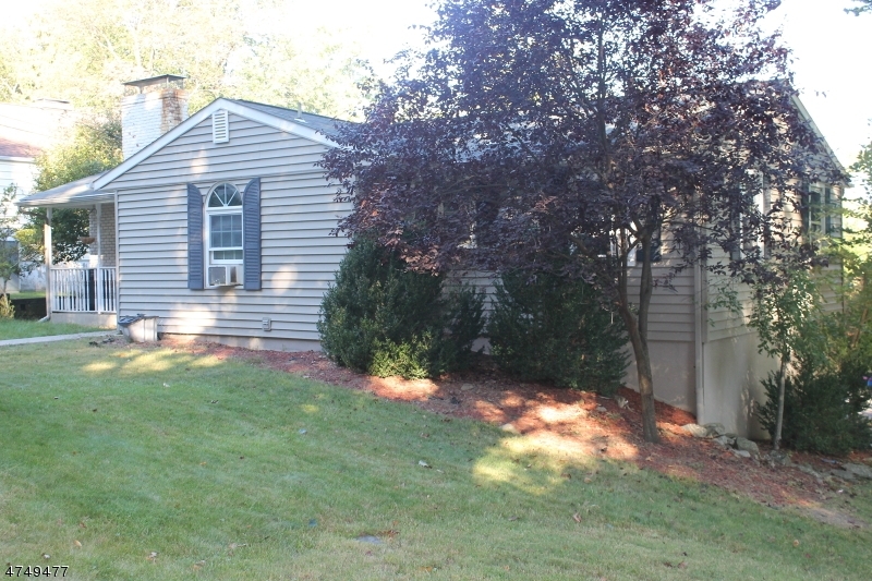 Property Photo: 30 Summit Trl NJ 07871