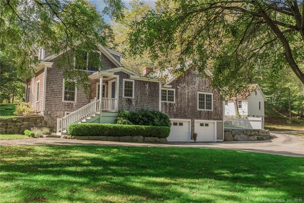 Property Photo:  31 Dennison Road  CT 06426 