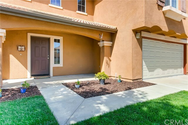 Property Photo:  38415 Encanto Road  CA 92563 