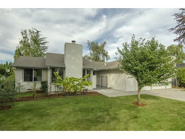 Property Photo:  8400 SW Lori Way  OR 97007 