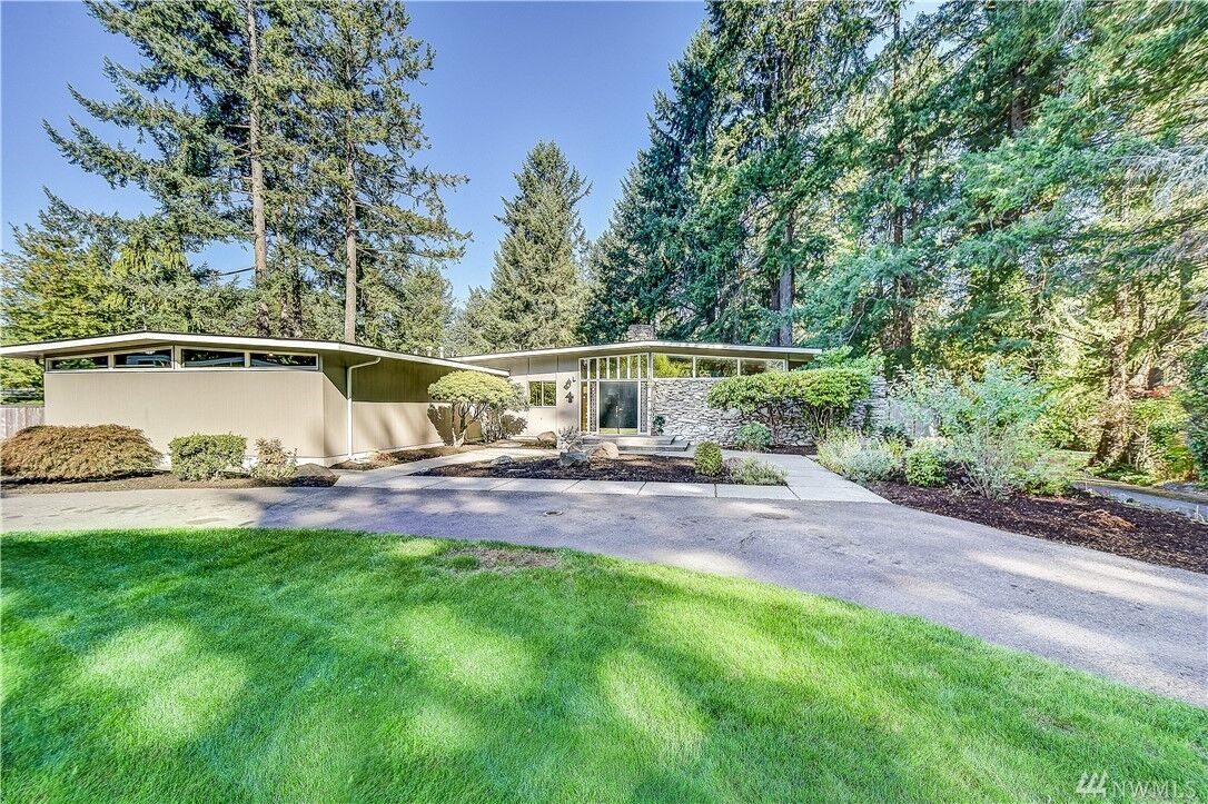 Property Photo: 4 Creekwood Lane SW WA 98499