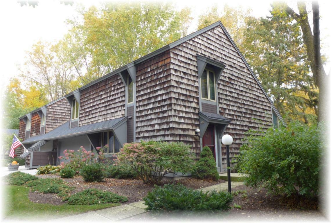 Property Photo: 98 Woodfield Ct WI 53402