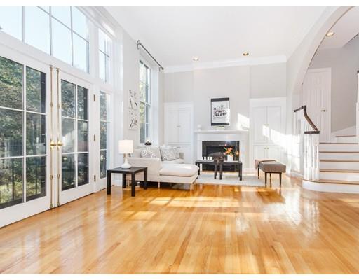 Property Photo:  83 Church St 9  MA 01890 