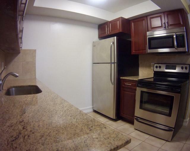 Property Photo:  242 NE 12th Street 2  FL 33444 