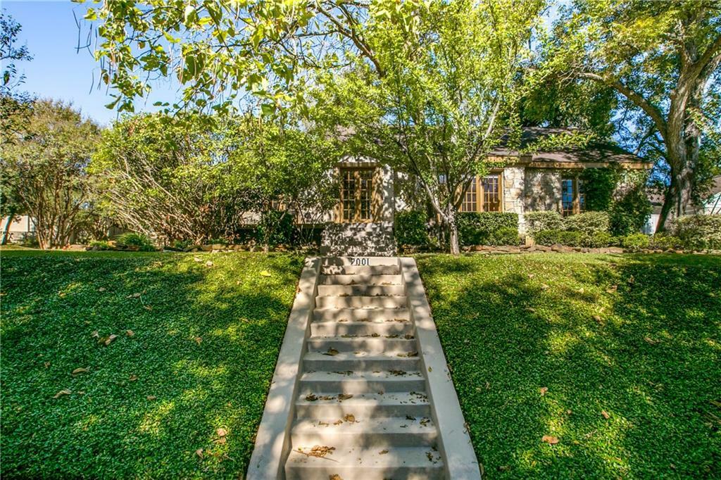 Property Photo:  7001 Vivian Avenue  TX 75223 