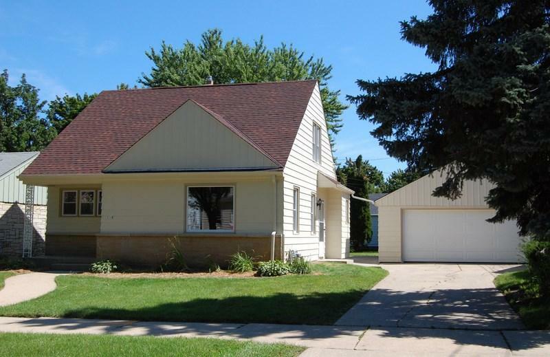 Property Photo:  3518 N 91st St  WI 53222 