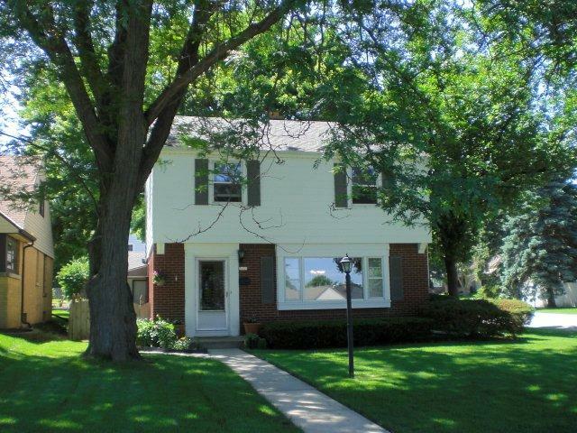 Property Photo: 3435 S Strothmann Dr WI 53219-4746