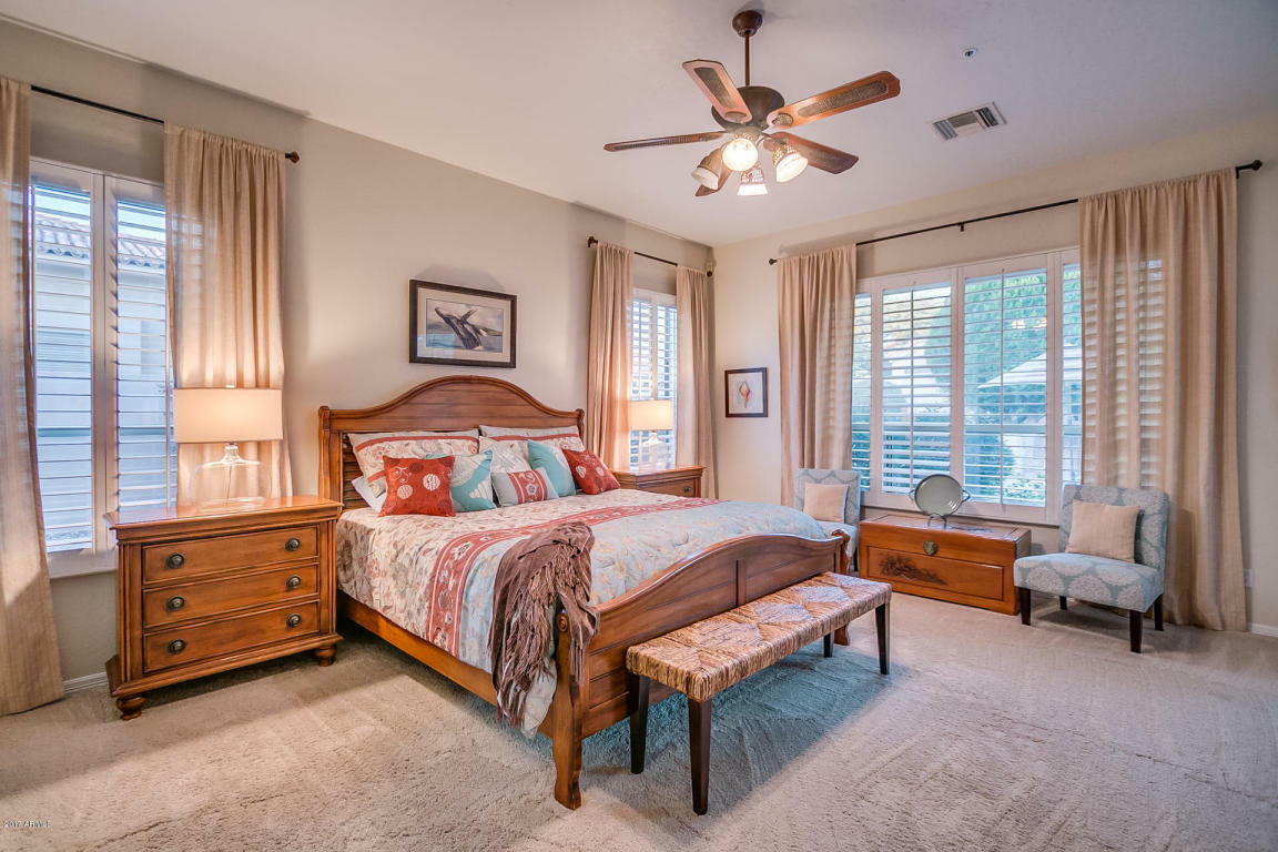 Property Photo: 9695 N 117th Way AZ 85259