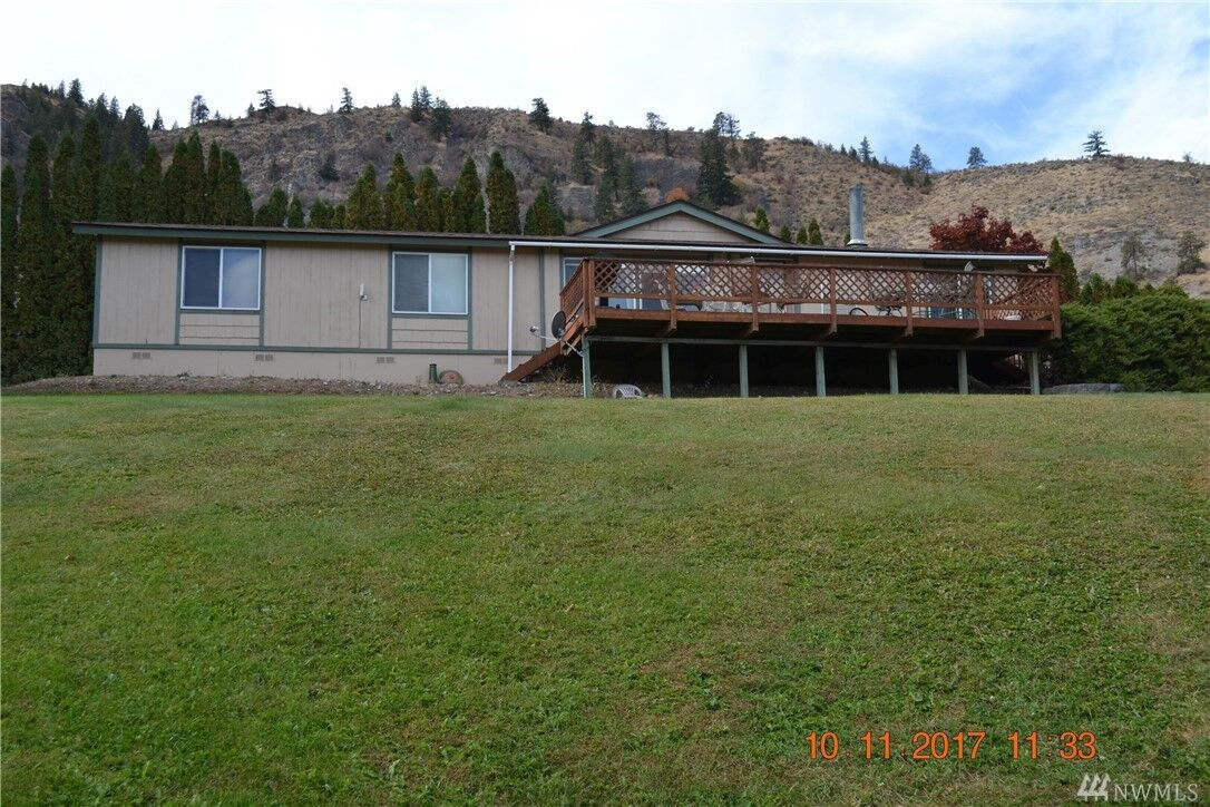 Property Photo:  198 A Westlake  WA 98844 