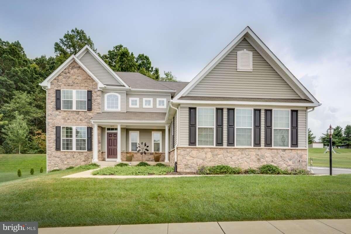 Property Photo:  1031 Countryside Road  PA 17360 