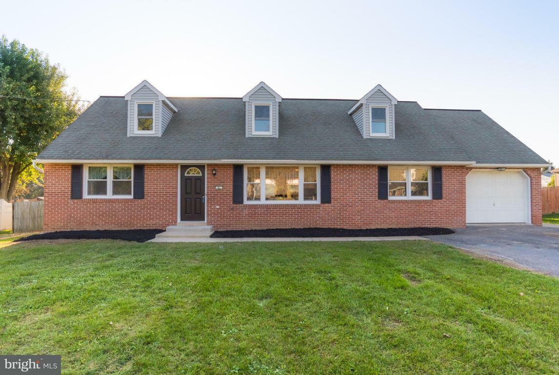 Property Photo: 52 Amanda Avenue PA 17540