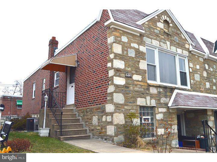 Property Photo:  2518 Vista Street  PA 19152 