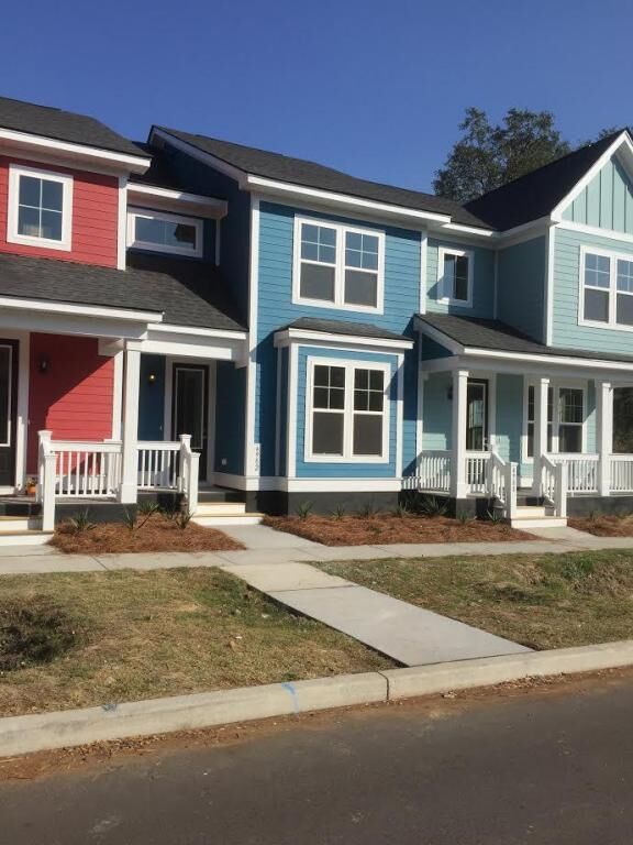 Property Photo:  4986 W Liberty Park Circle  SC 29405 