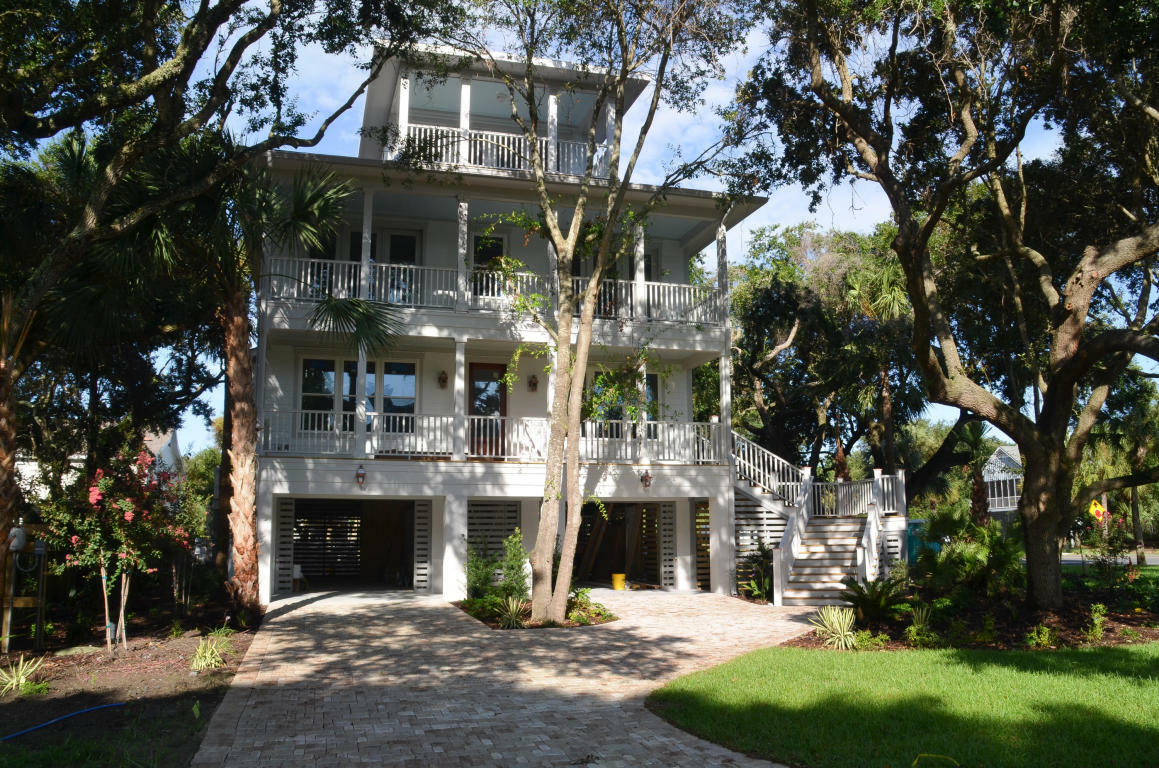 Property Photo:  4202 Palm Blvd  SC 29451 