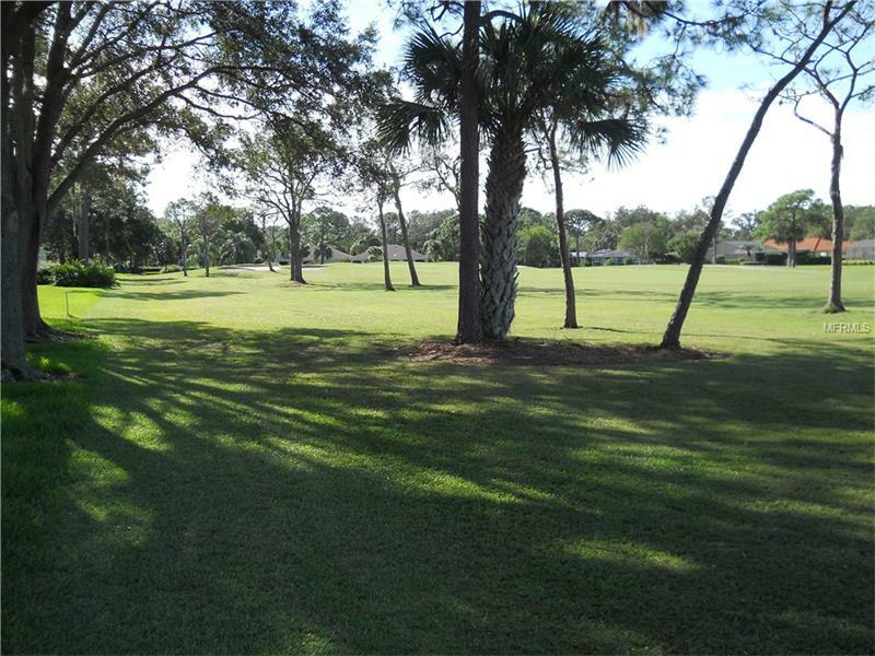 Property Photo: 5516 Chanteclaire FL 34235