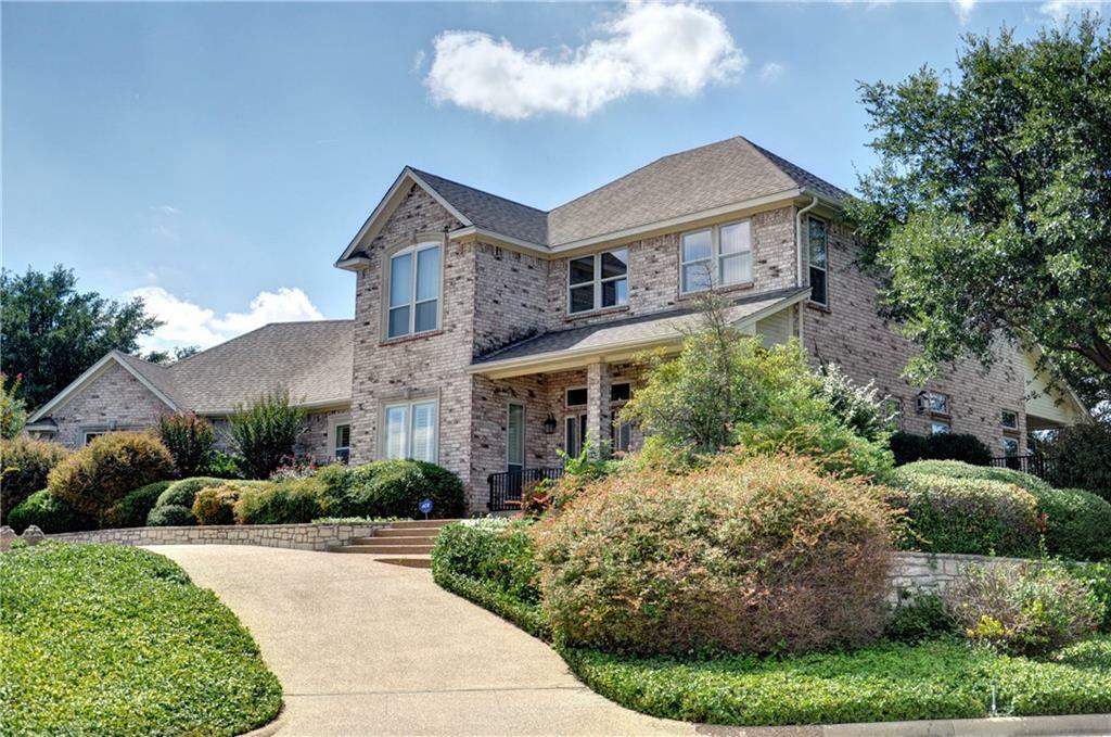 Property Photo: 4424 Northview Court TX 76008
