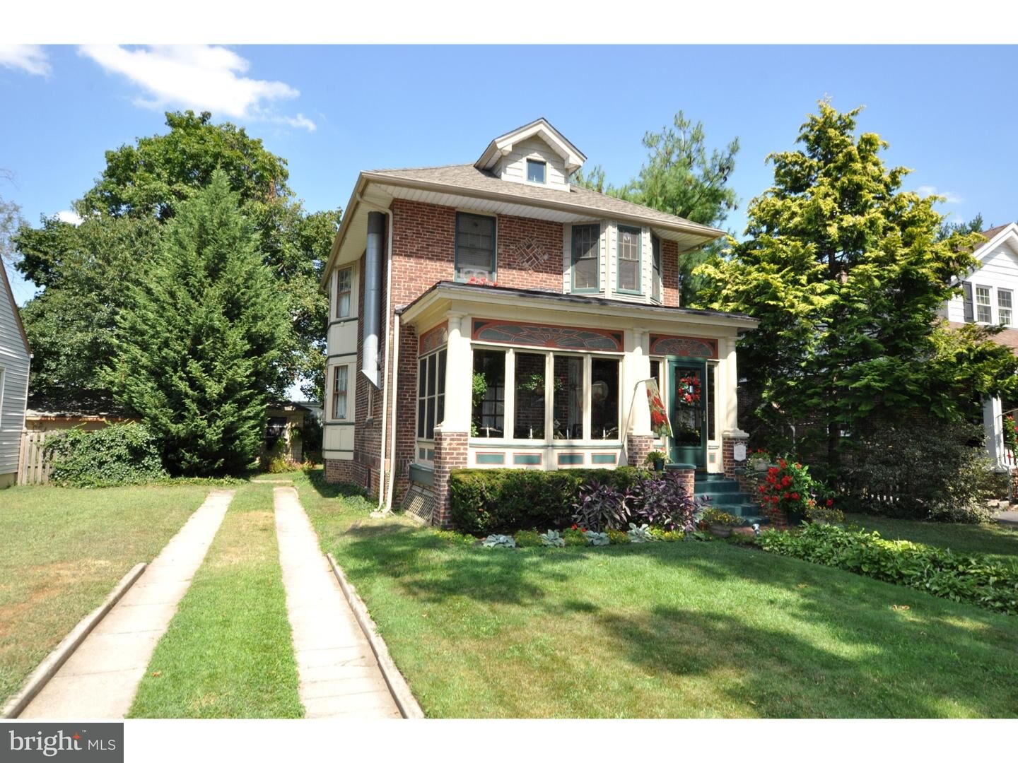 Property Photo:  605 Thomas Avenue  NJ 08077 