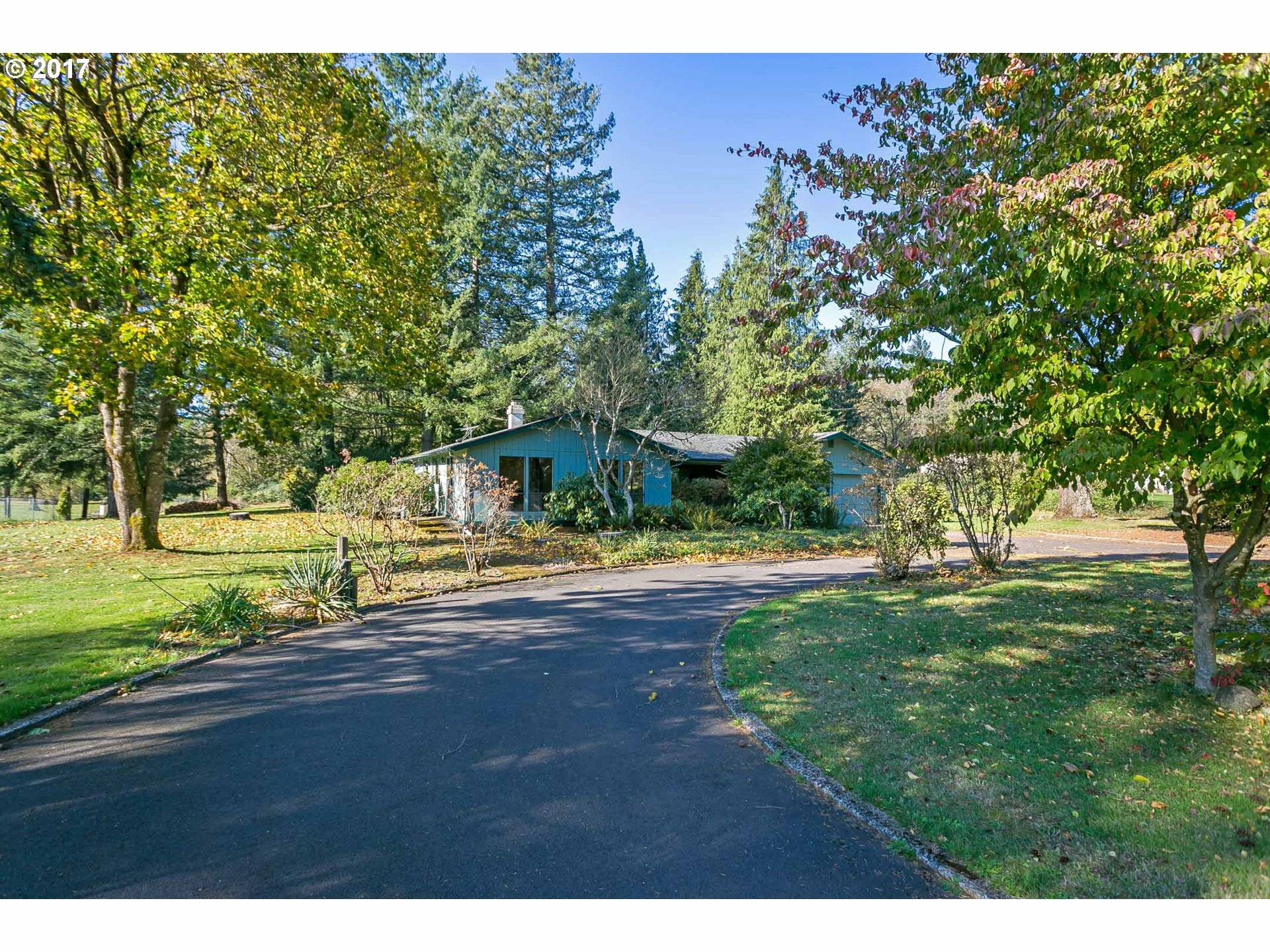 Property Photo:  1110 NE 277th Ave  WA 98607 