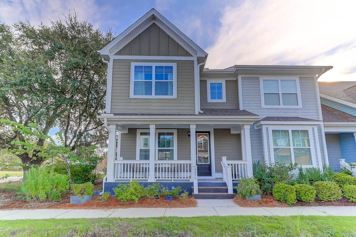 Property Photo: 4970 W Liberty Park Circle SC 29405
