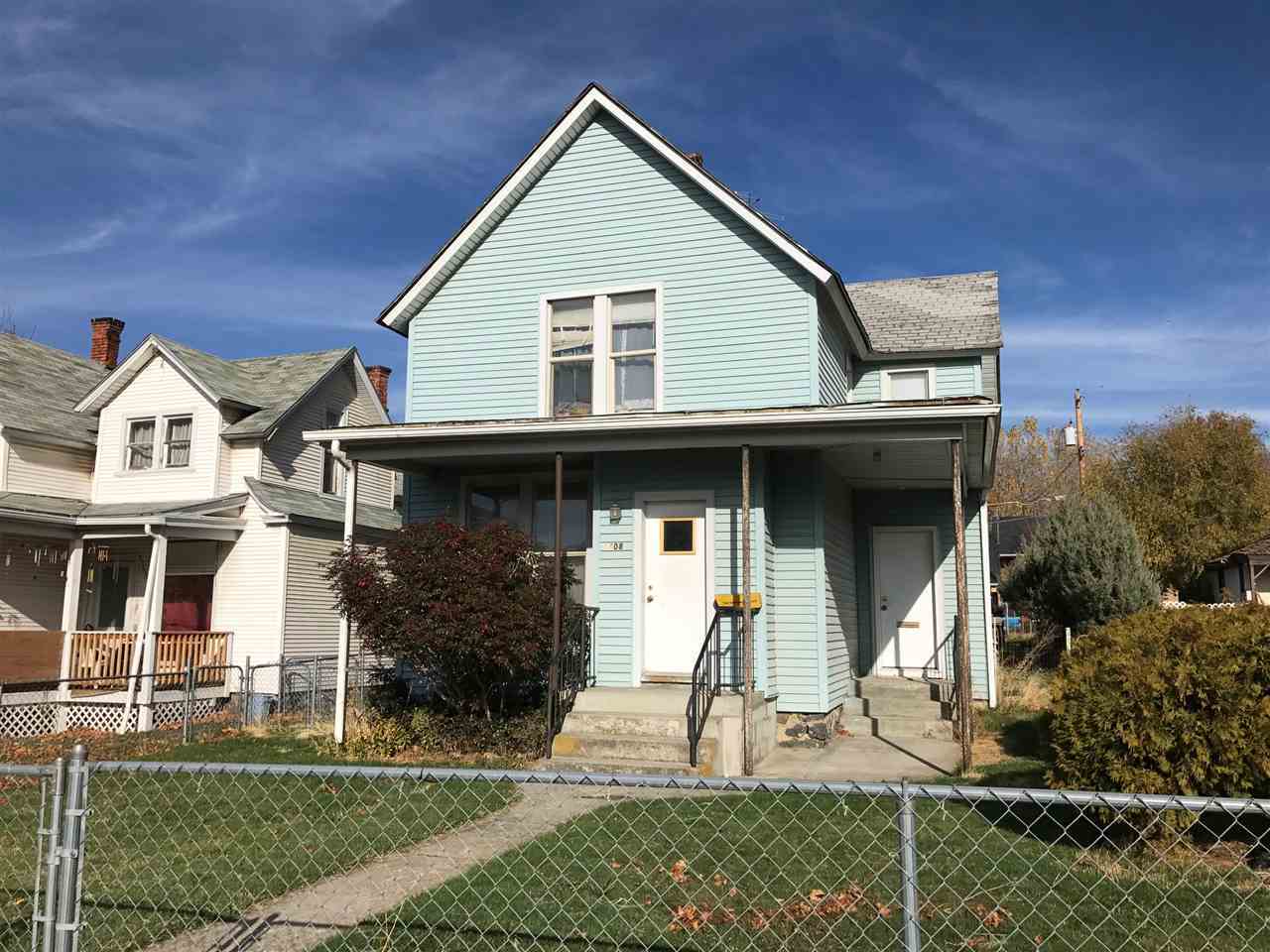 Property Photo: 1408 W Mallon Ave WA 99201